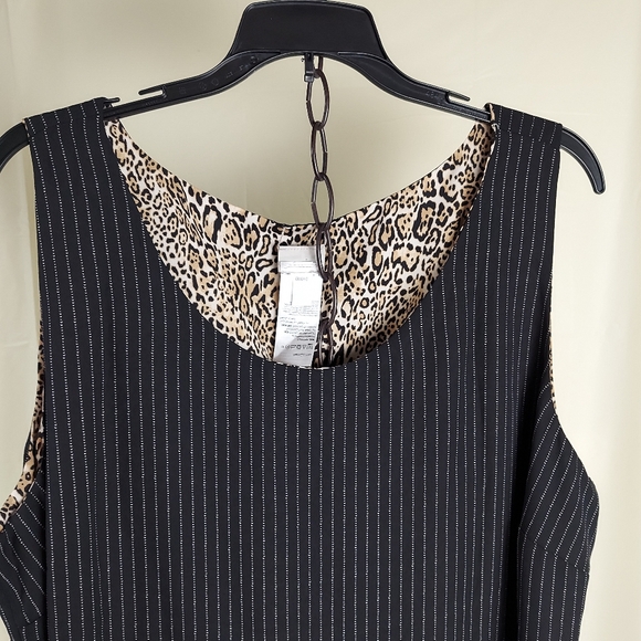New Chicos Reversible Sleeveless Top - Picture 3 of 11